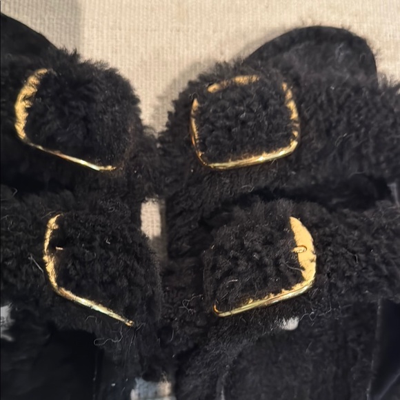 Birkenstock black shearling fuzzy big buckle Arizona slides sandals 37 - Picture 6 of 7